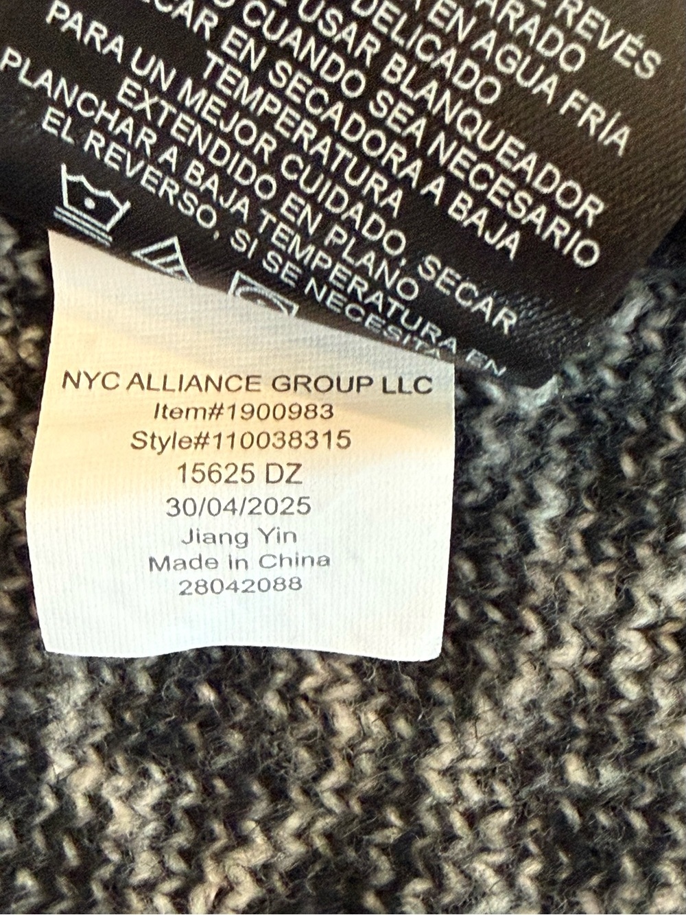 Frye XL Black White Southwestern Aztec Geometric Long Cardigan Sweater - Picture 8 of 10